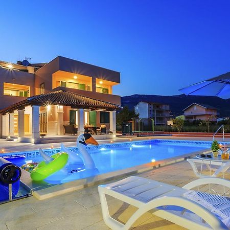 Villa Rusula Rudine  المظهر الخارجي الصورة
