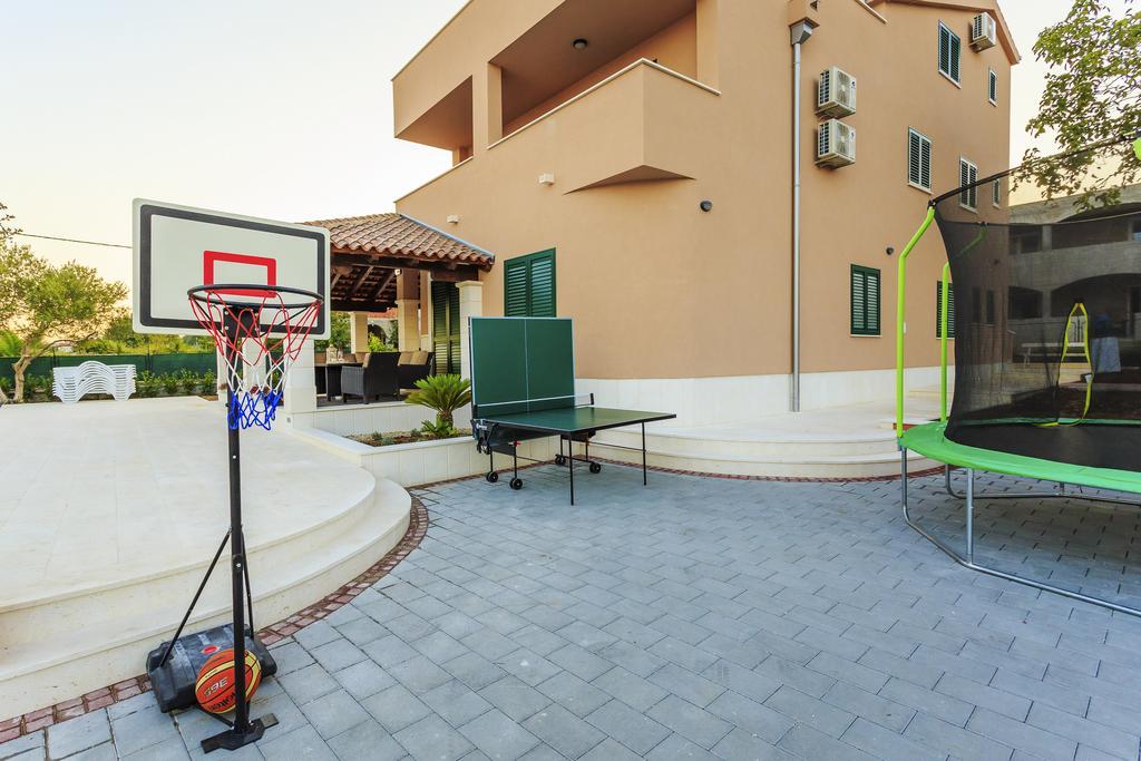 Villa Rusula Rudine  المظهر الخارجي الصورة